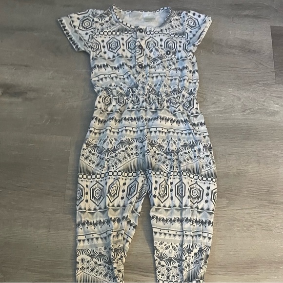 Kardashian Kids • 4T Tribal Jumpsuit - Picture 2 of 4
